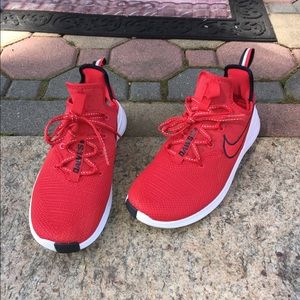 Nike Women Free TR8 Georgia Dawgs Size 8